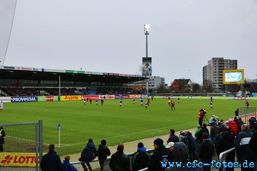 Holstein Kiel - Chemnitzer FC // 5:2 (4:1)